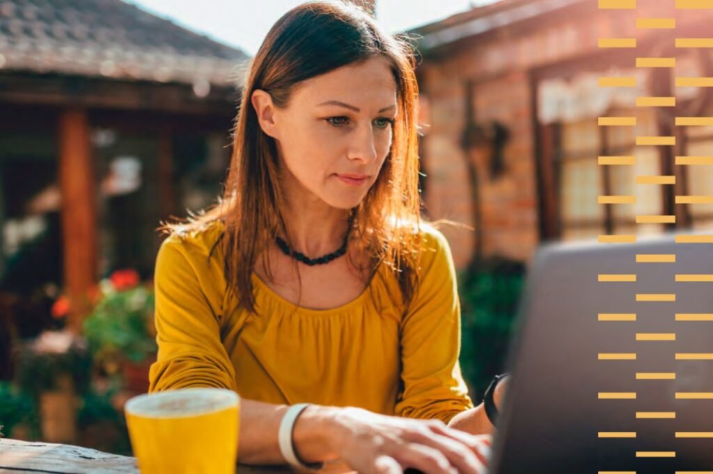 EN-Equipping-the-Future-Workspace-Technology-that-Lifts-Collaboration